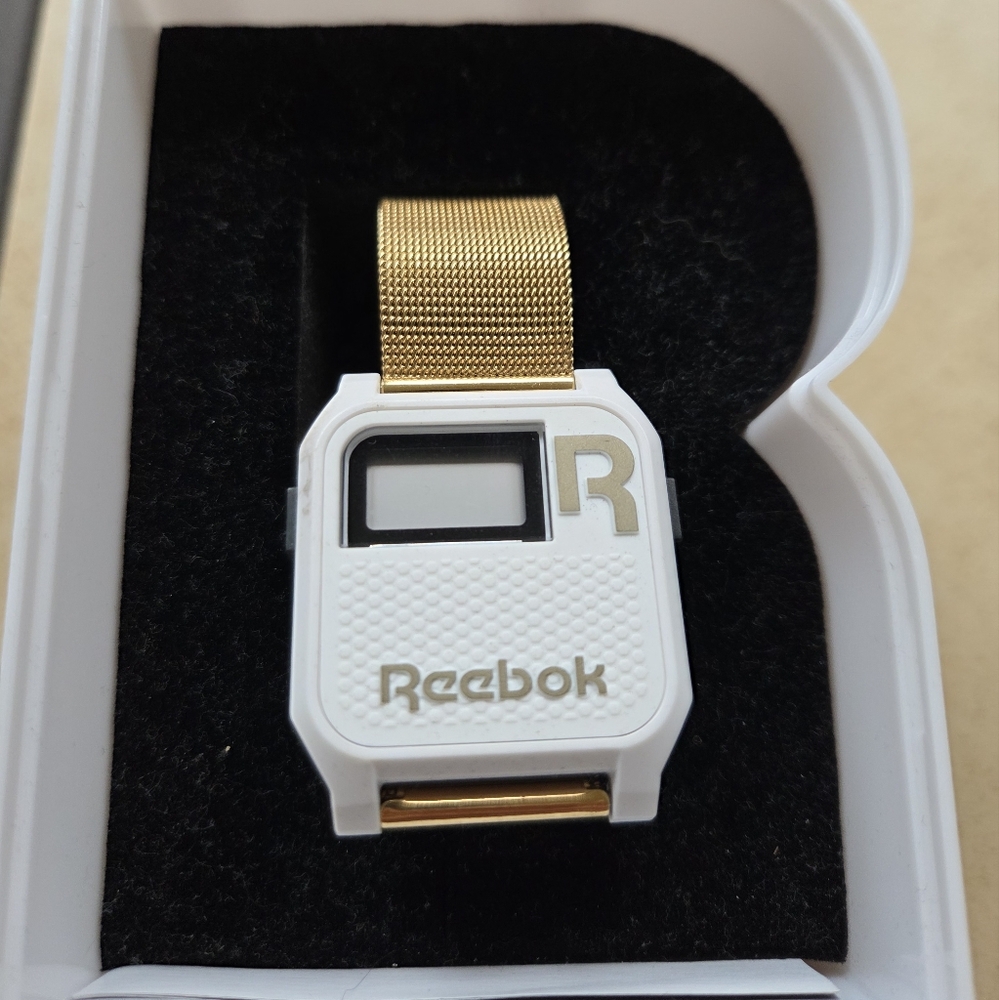 Vintage Reebok-Digital Watch - Picture 2 of 6